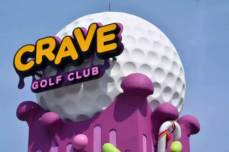 crave golf club