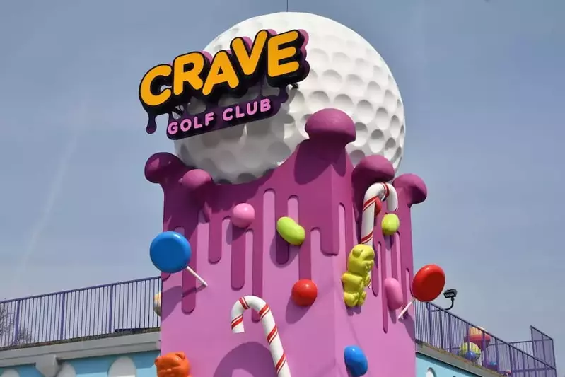 crave golf club exterior