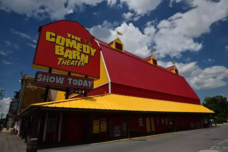 Comedy Barn has one of the top Christmas shows in Pigeon Forge TN
